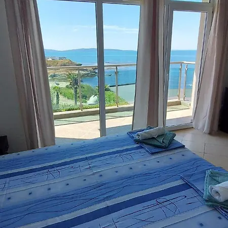 арапя فندق 2*