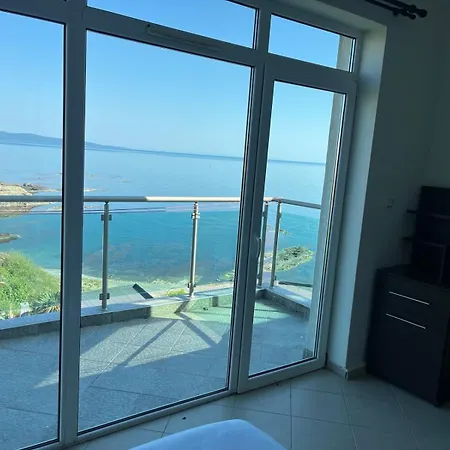 арапя فندق 2*